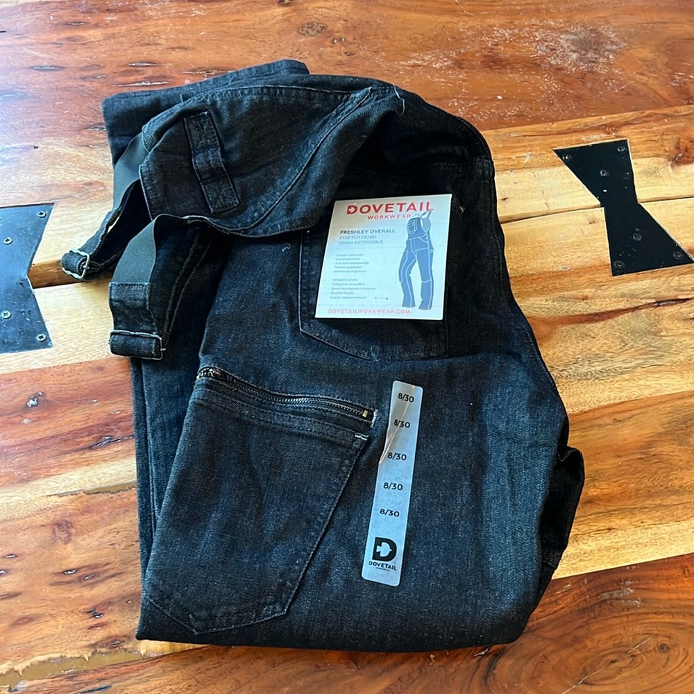 Dovetail Workwear Freshley Overalls size 8
